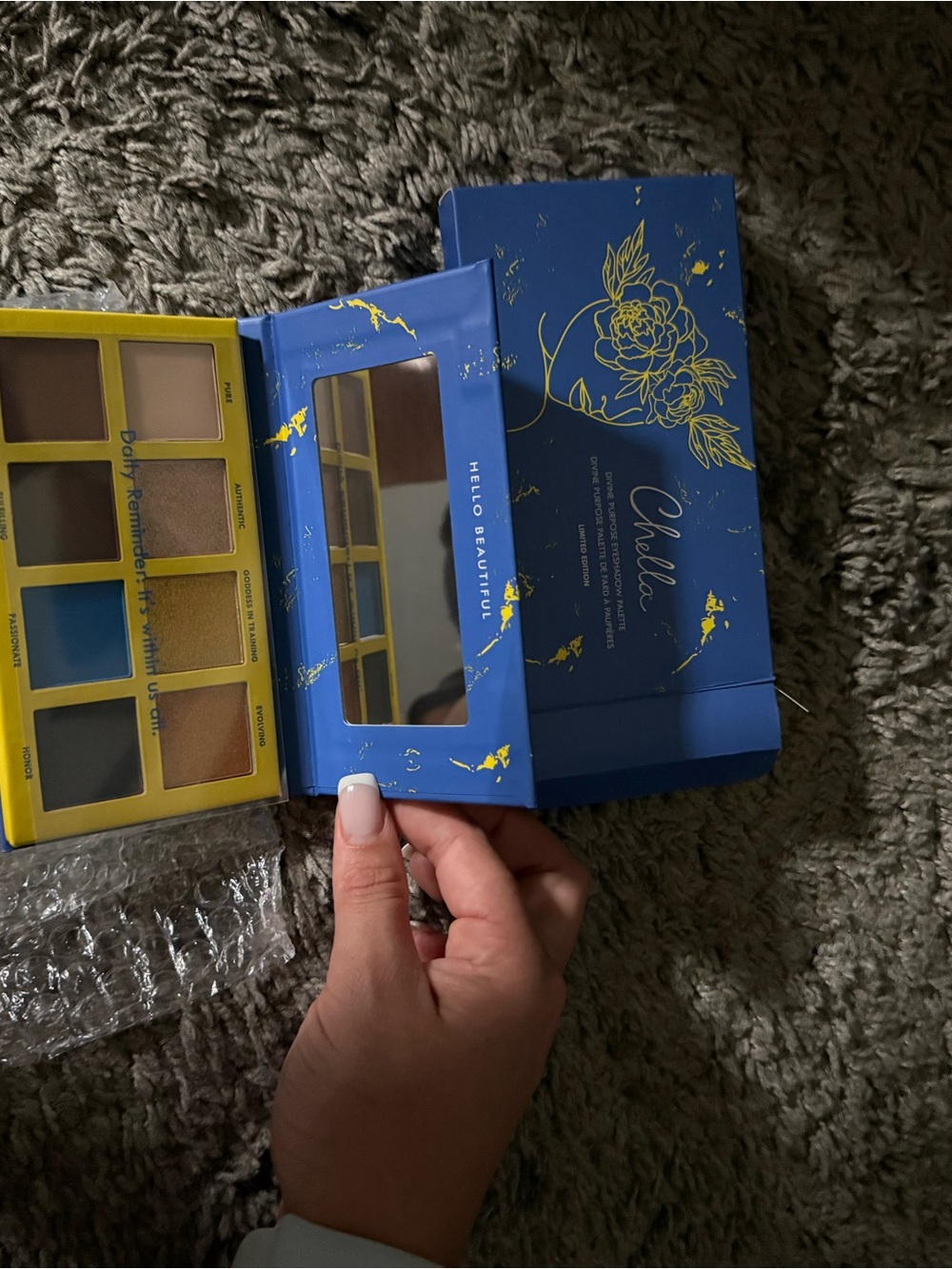 Chella Blue & Yellow Eyeshadow Palette with Neutral Browns